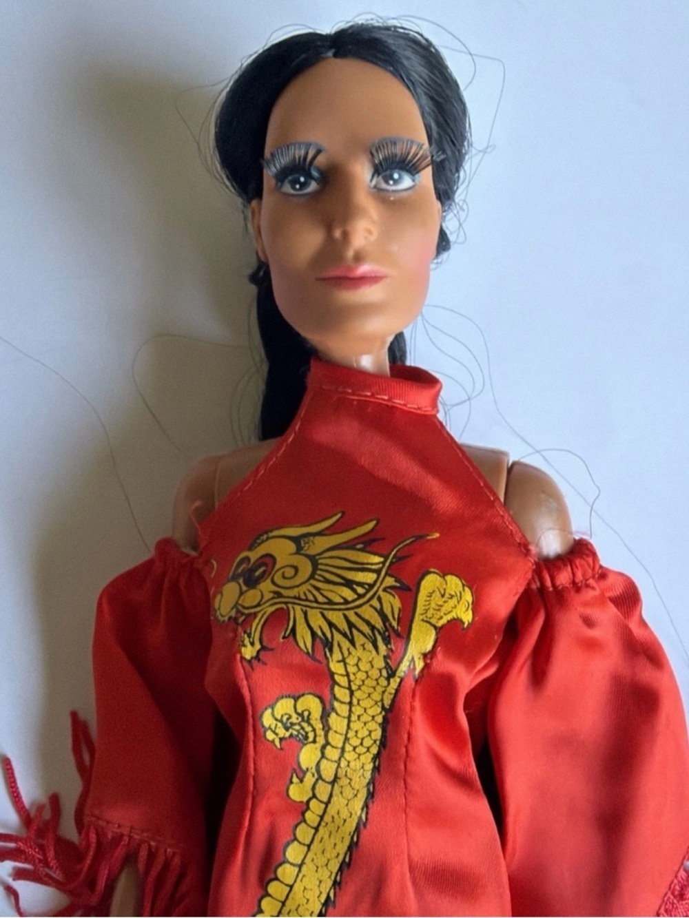Vintage Mego Cher Doll with Bob Mackie Dragon Dress and Original Out & Shoes - Picture 2 of 10